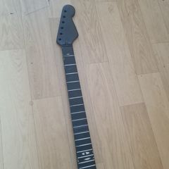 Strat neck