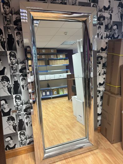Full length salon Styling unit