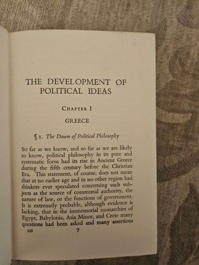 The Development Of Political Ideas.  By F.j.c. Hearnshaw. Revised And Enlarged Edition Hardback 1937 In Good Condition.  See Photos For Same.