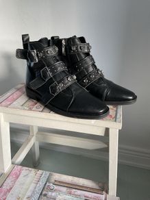 ankle boots Stradivarius black leather biker style boot size 40