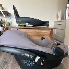 Maxi Cosi Pebble Car seat