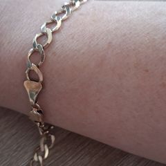 9kt gold bracelet