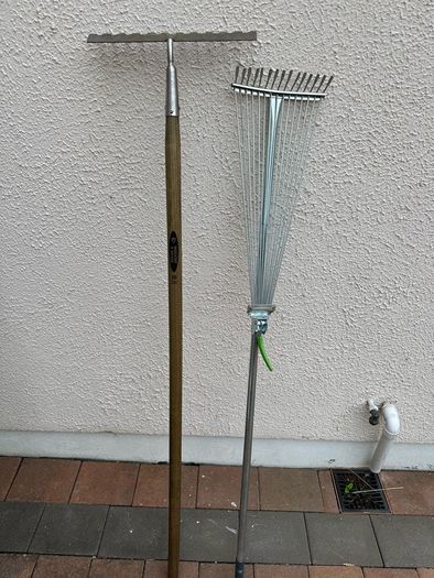 garden rakes