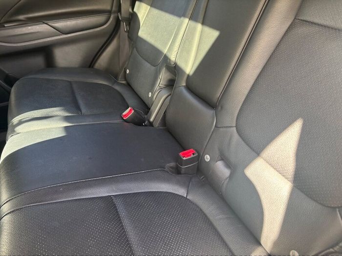 Mitsubishi Outlander 2015