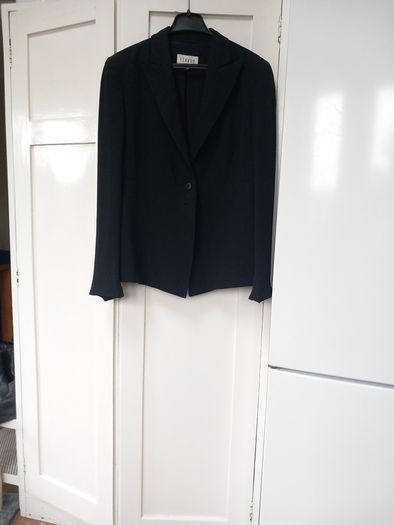 Feraud Black 100% Silk Jacket/Silk Lining F40 D38 UK12