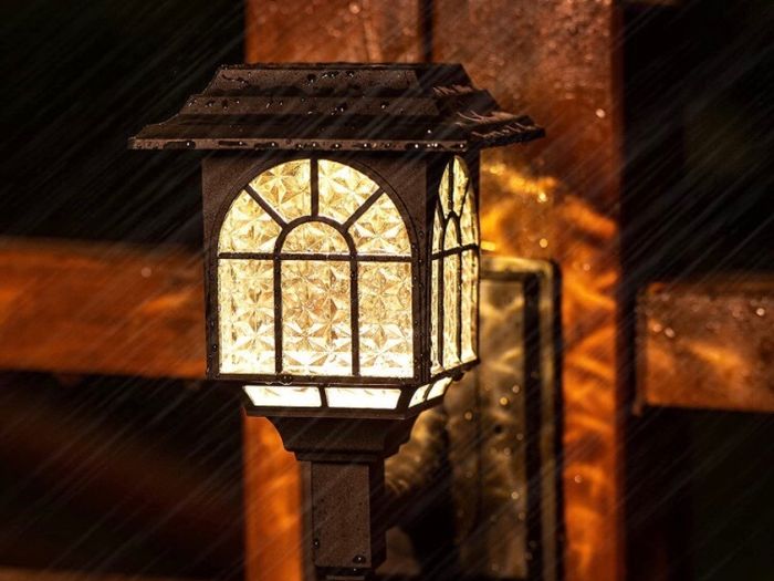 Solar Fence Lights Solar Lights Outdoor Garden LED Solar Powered Outdoor Wall Lights Waterproof Decor for Patio Yard Warm White 2 Pack