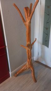 Hat / coat stand