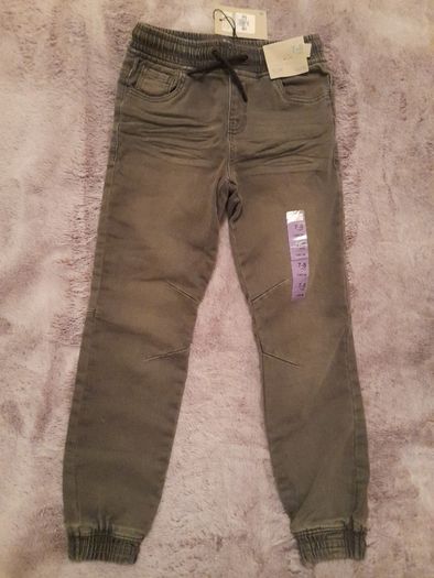 Boys jeans 7-8 years BNWT