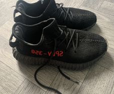 Yeezy 350 red and black uk size 6