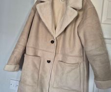gorgeous coat as new wore once
