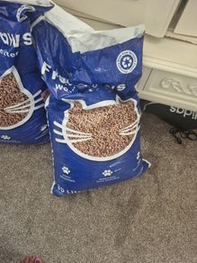 cat litter wood pellet