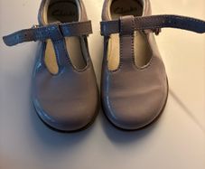 clarks patent shows 5G