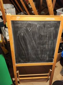 free black/white board
