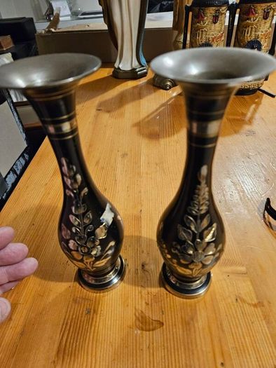 3 X Pairs Of Vases. Porcelain And Metal All In Good Condition. See Photos For Same.
