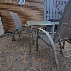 Garen table with 2 chairs (reclining)