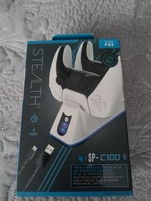 Stealth SP-C100V Twin Charging Dock with Play & Charge Cable for PS5