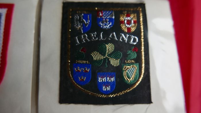 27 Vintage Patches in album