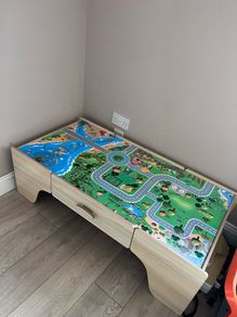 Train Table