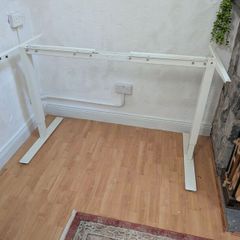 IKEA Skarsta sit/stand desk frame