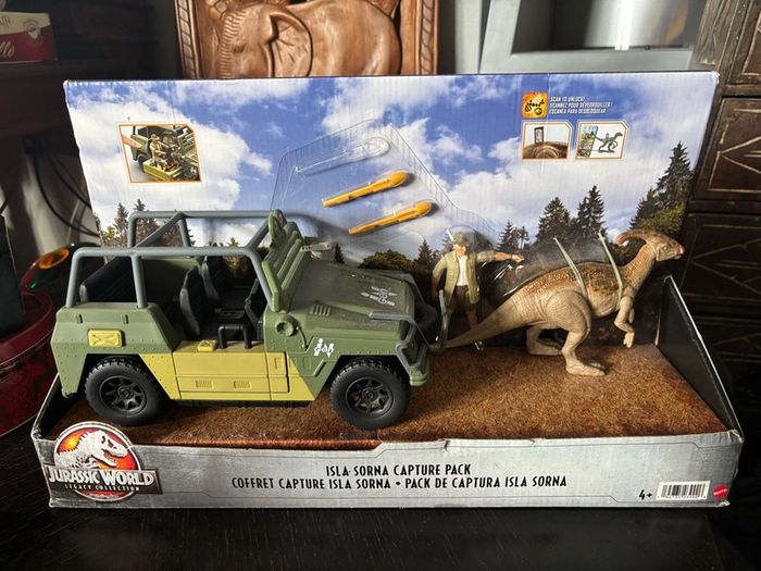 Jurassic World Legacy Collection