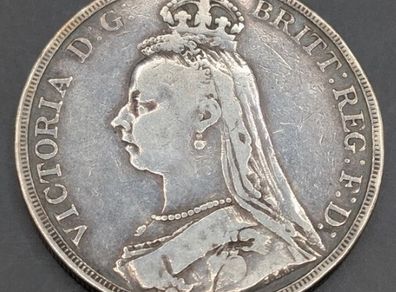 Queen Victoria Silver Crown