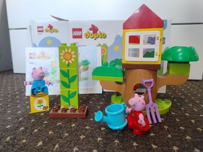 Lego Duplo Peppa Pig Garden and Tree House 10431