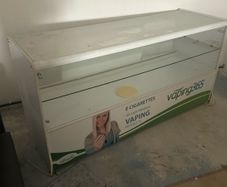 Shop glass counter unit