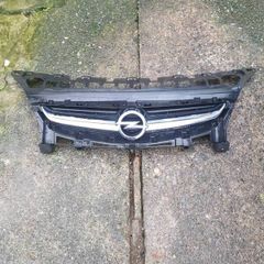 2015 Opel Astra J front grill