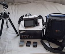 Digital camera
