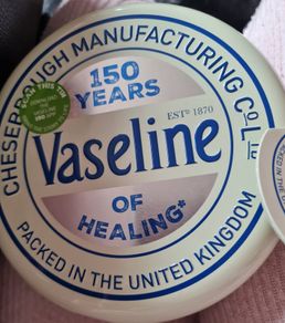 Vaseline 3 pack in tin