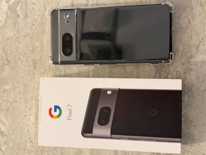 google Pixel 7 ( ISNSTALED GRAPHENEOS operation system)