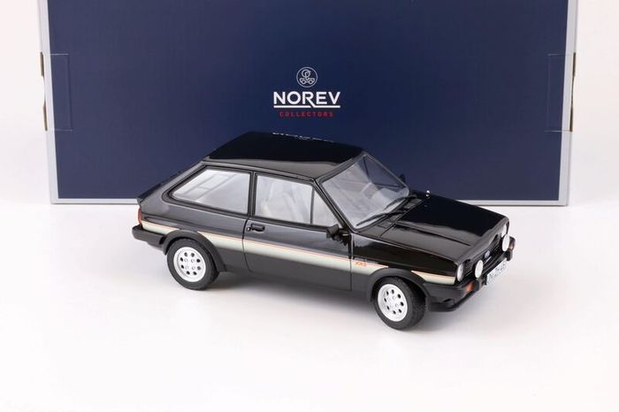 Ford Fiesta Xr2 1981 New In Box 1/18