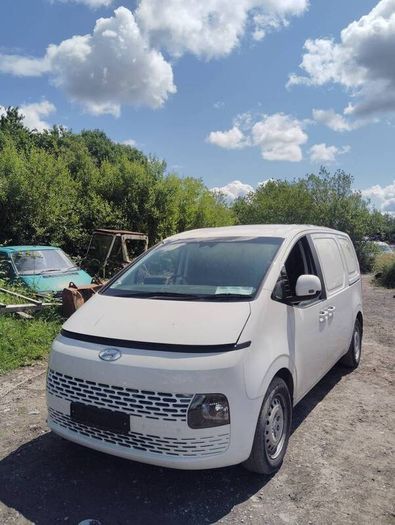 Breaking Hyundai Staria van 2.2crdi 2024