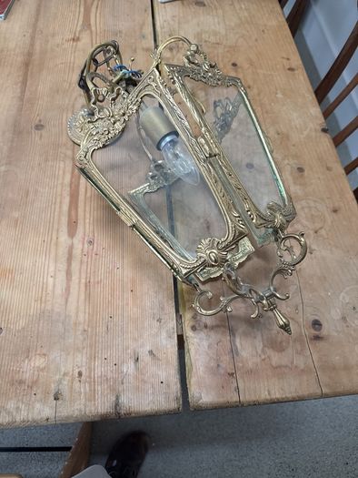 Antique style brass lantern ceiling light