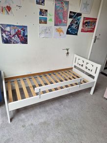 ikea kids bed, good condition