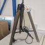 Tripod table lamp Image 5