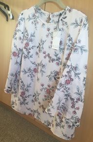 womens top Pink summer floral