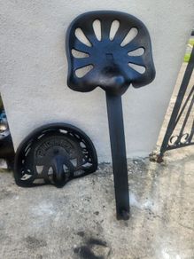Tractor seats