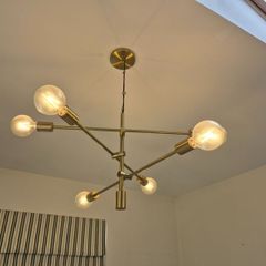 Ceiling lighting