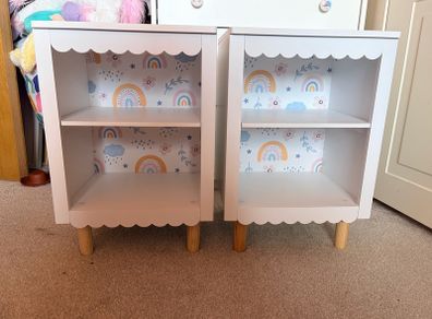 Bedside lockers