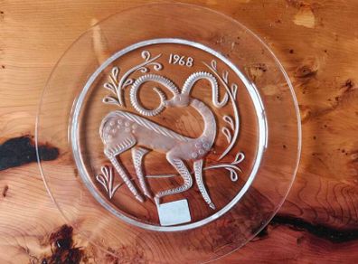 lalique anniversary plate