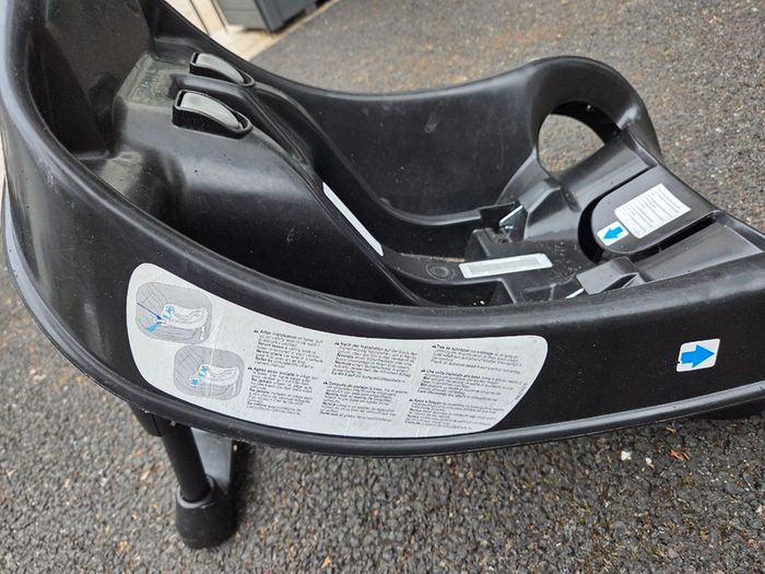 FREE: Well-Used Graco Complete Travel System with Car Base & Buggy Board