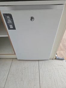 Powerpoint Undercounter Fridge