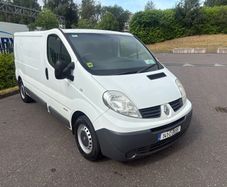 141 Renault traffic