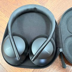 Bose 700 w/ case