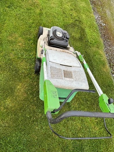 lawnmower