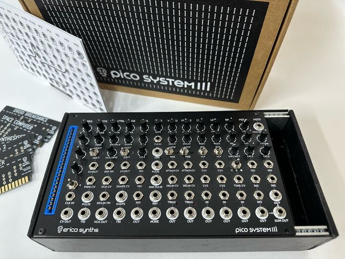 Erica Synths Pico System 3 & Eurorack Skiff