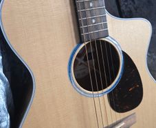 Martin Road Series SC-13E Acoustic Electric Guitar - Sitka Spruce/Koa - Mint Condition