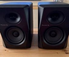 Pioneer vm70 speakers