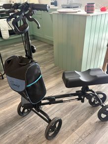 knee mobility scooter